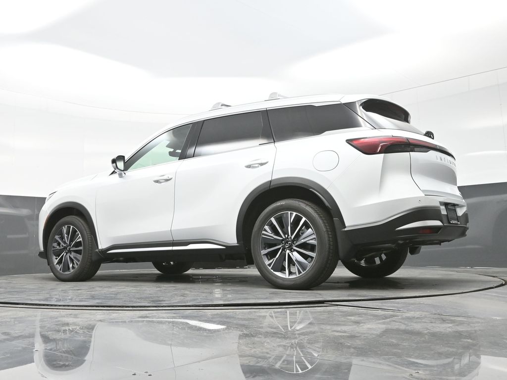 2026 Infiniti QX60 Luxe photo 28