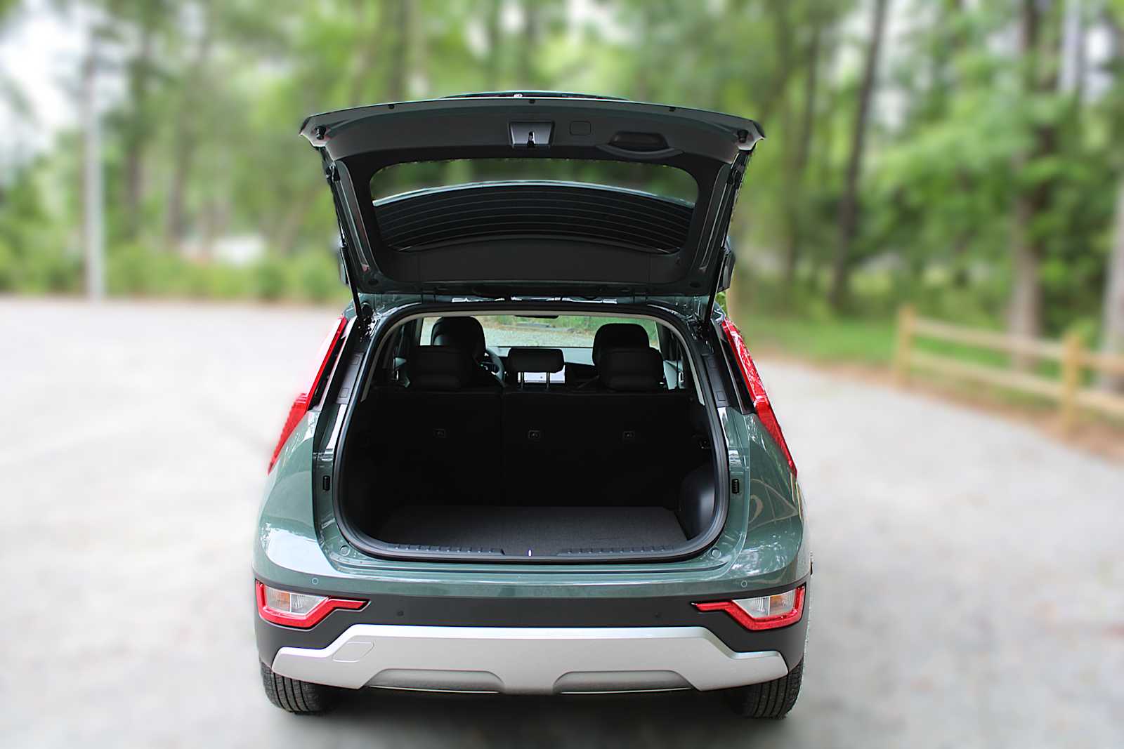 2025 Kia Niro EX photo 8