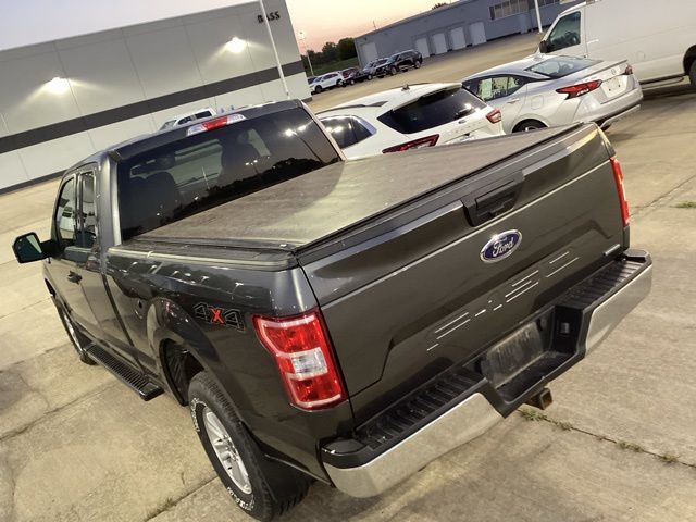 2018 Ford F-150 XLT photo 12