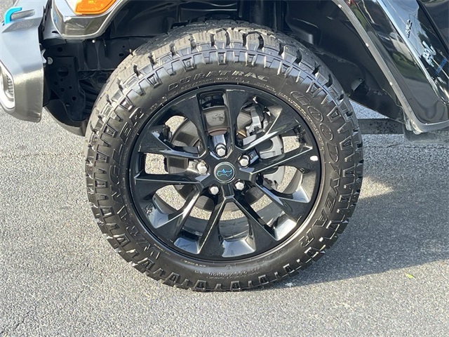 2024 Jeep Wrangler Sahara 4xe photo 10