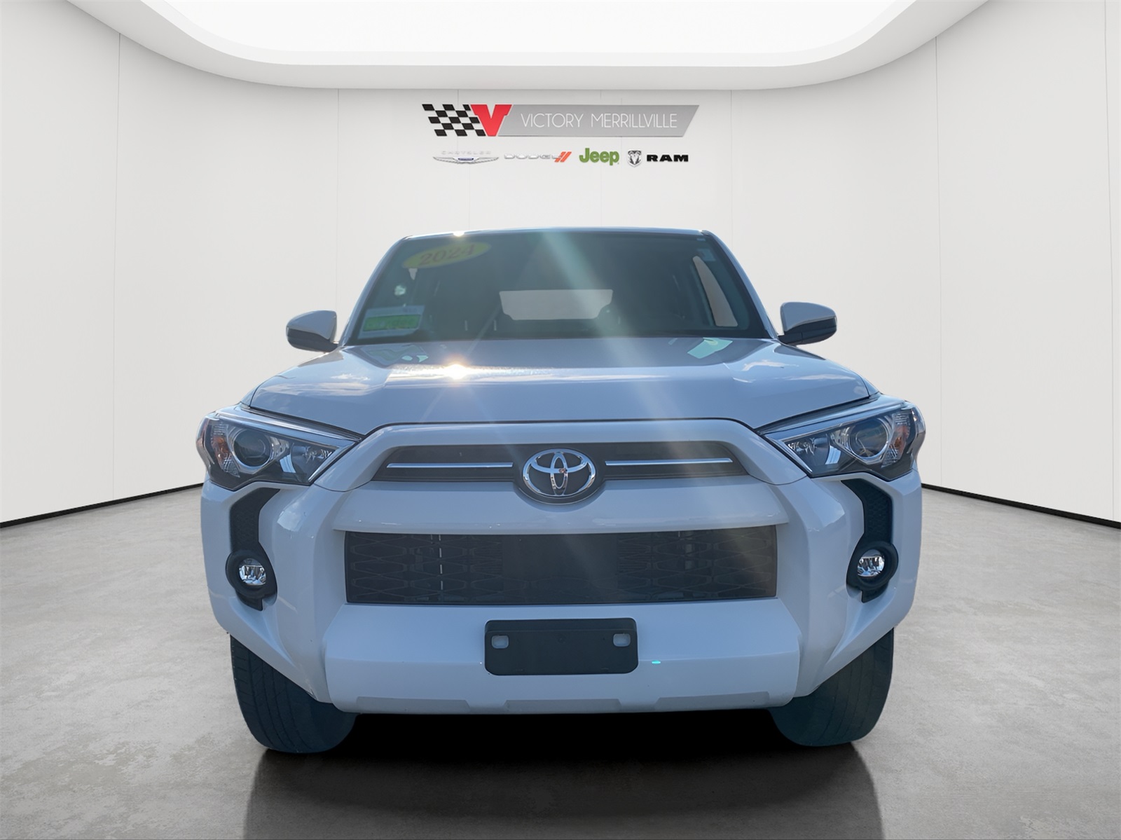 2024 Toyota 4Runner SR5 photo 8
