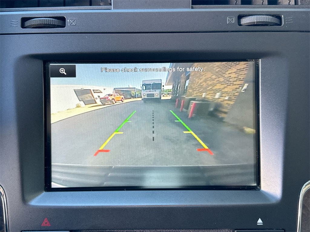 2015 Lincoln Navigator Base photo 4