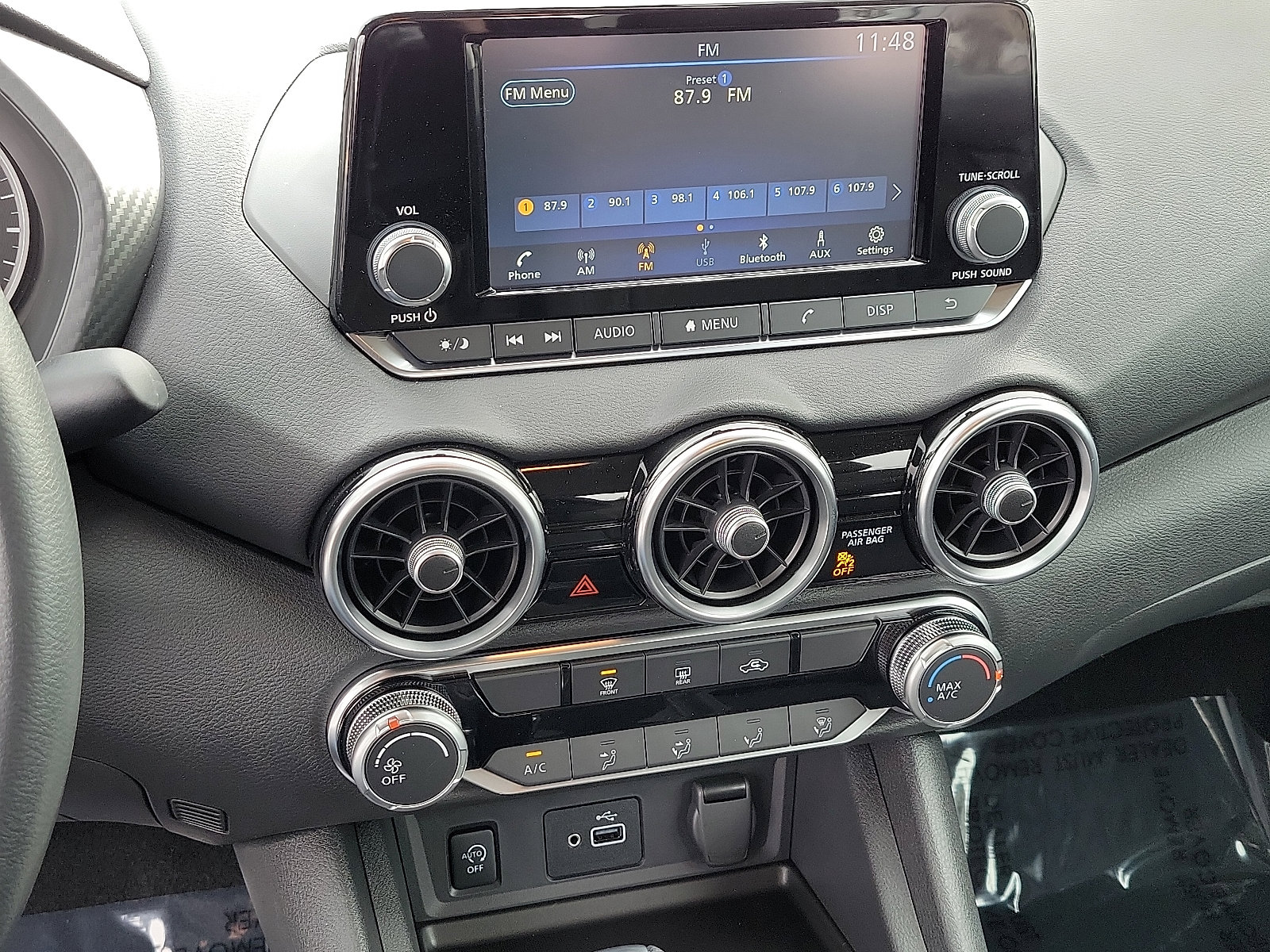2025 Nissan Sentra S photo 7