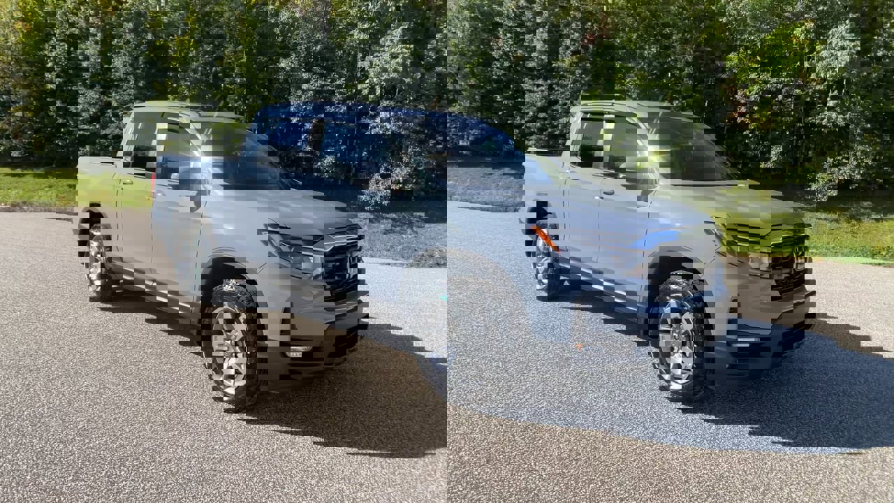 2025 Honda Ridgeline RTL photo 2