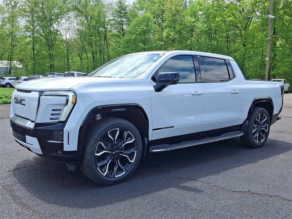 2025 Gmc Sierra EV Denali photo 2