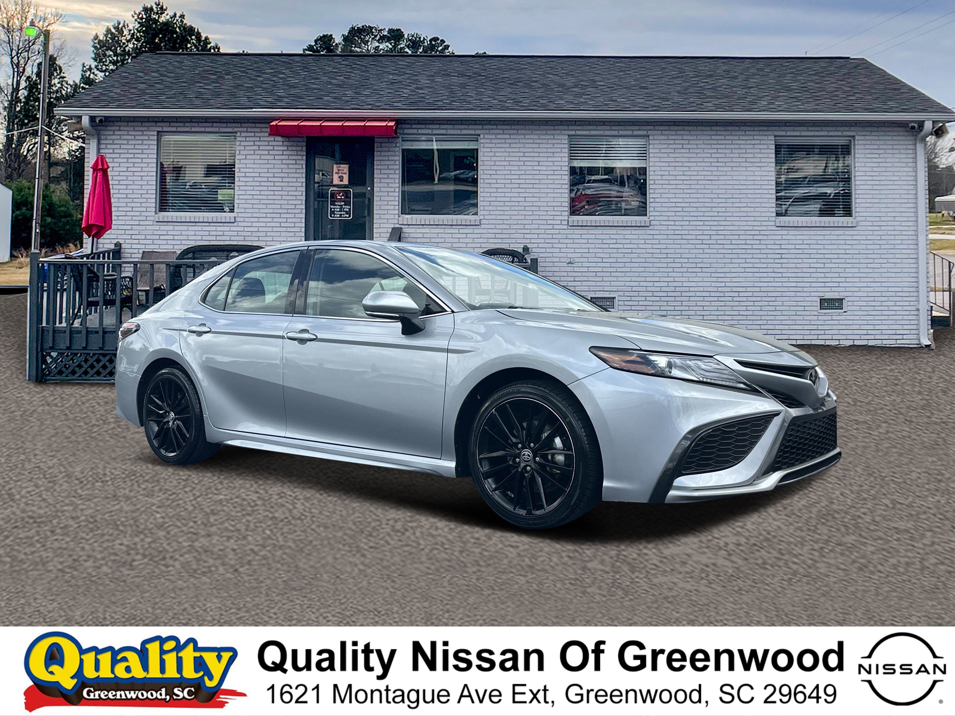 2023 Toyota Camry XSE's photo