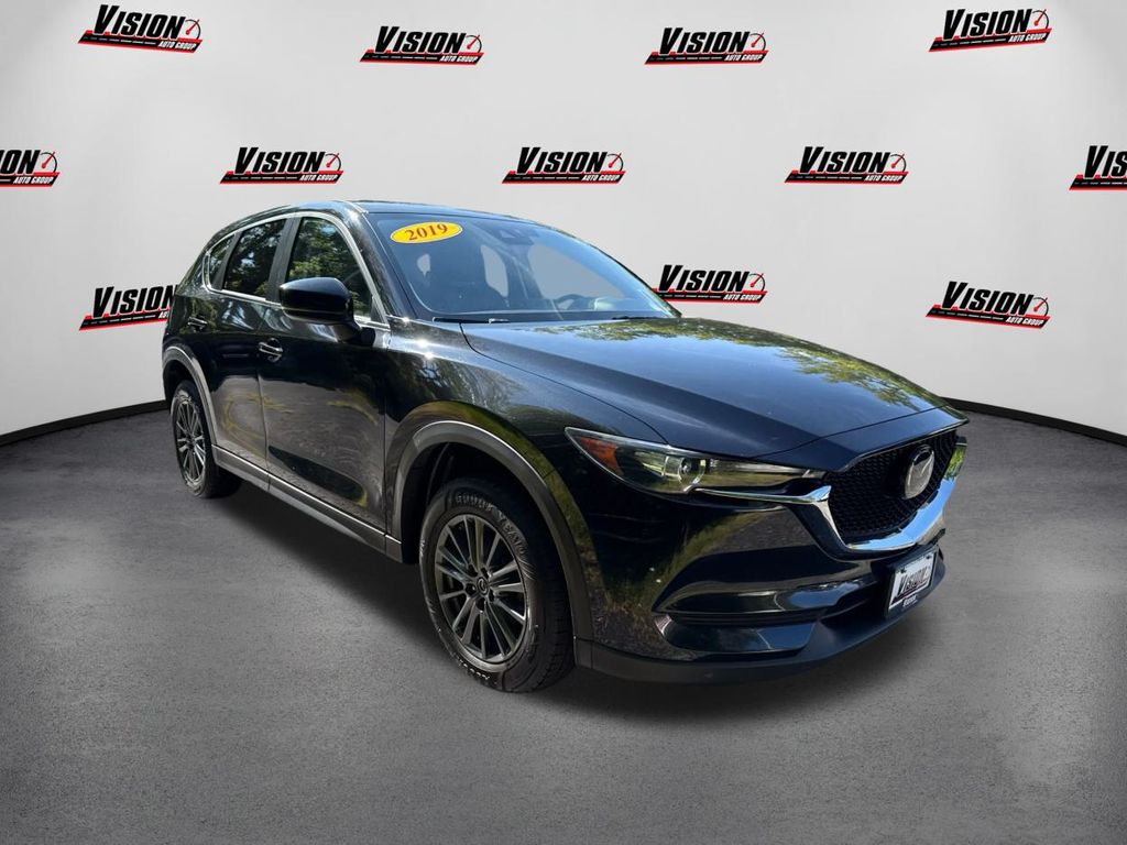 2019 Mazda CX-5 Touring photo 3