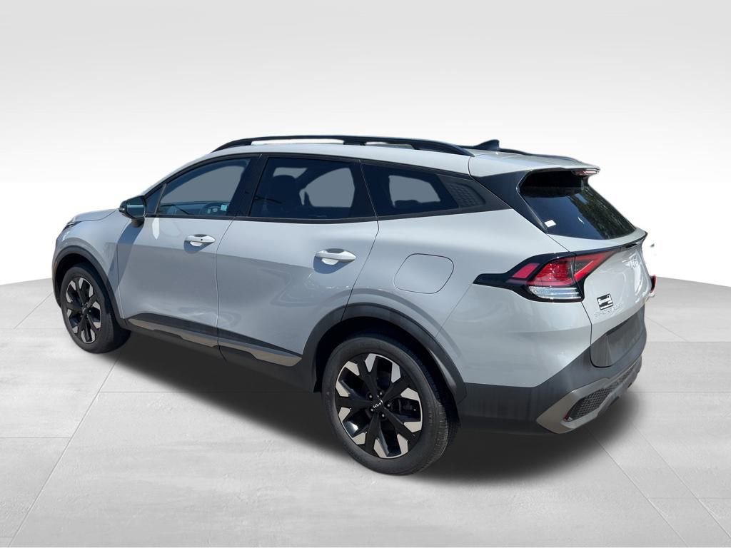2023 Kia Sportage X-Line photo 3