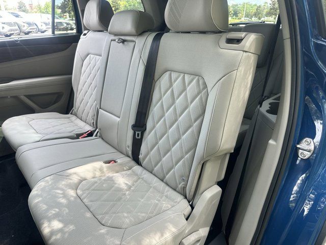 2026 Volkswagen Atlas SEL Premium R-Line photo 15