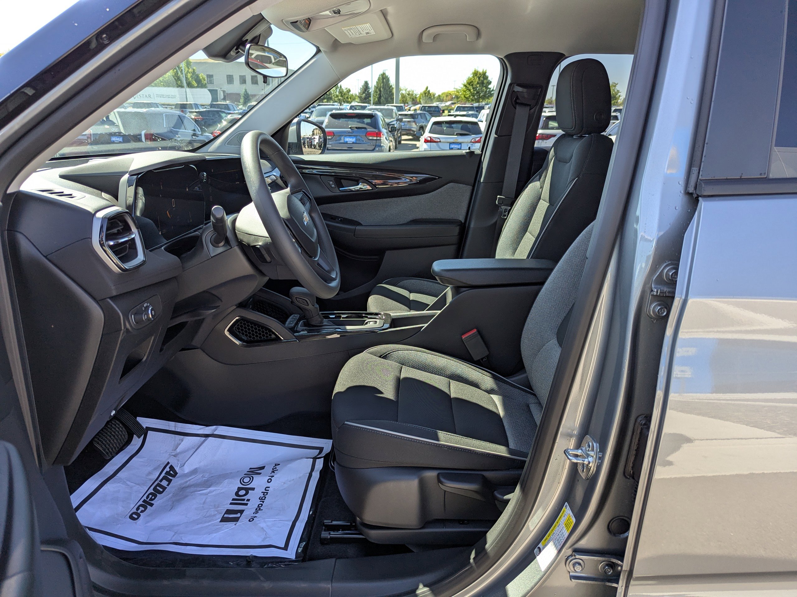 2026 Chevrolet Trailblazer LT photo 9