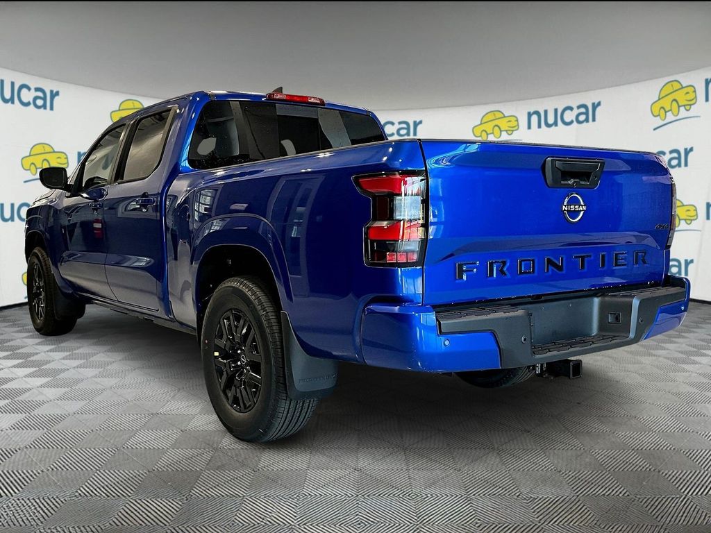 2026 Nissan Frontier SV photo 3