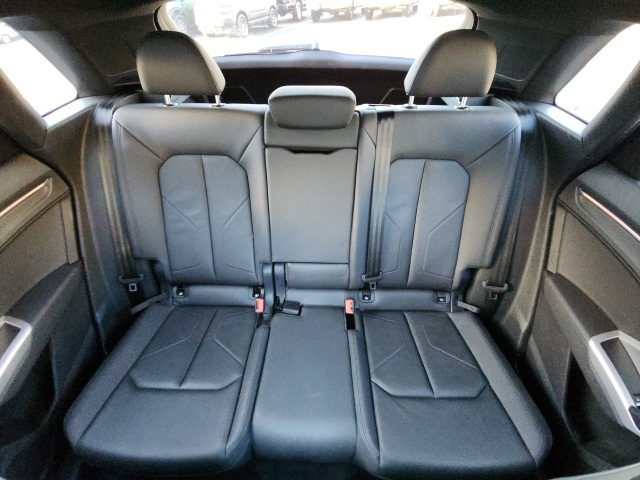 2021 Audi Q3 Premium Plus S line photo 22