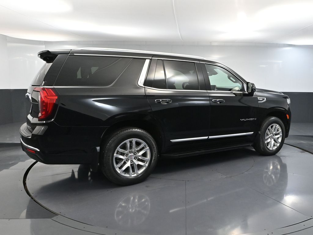 2023 Gmc Yukon SLT photo 4