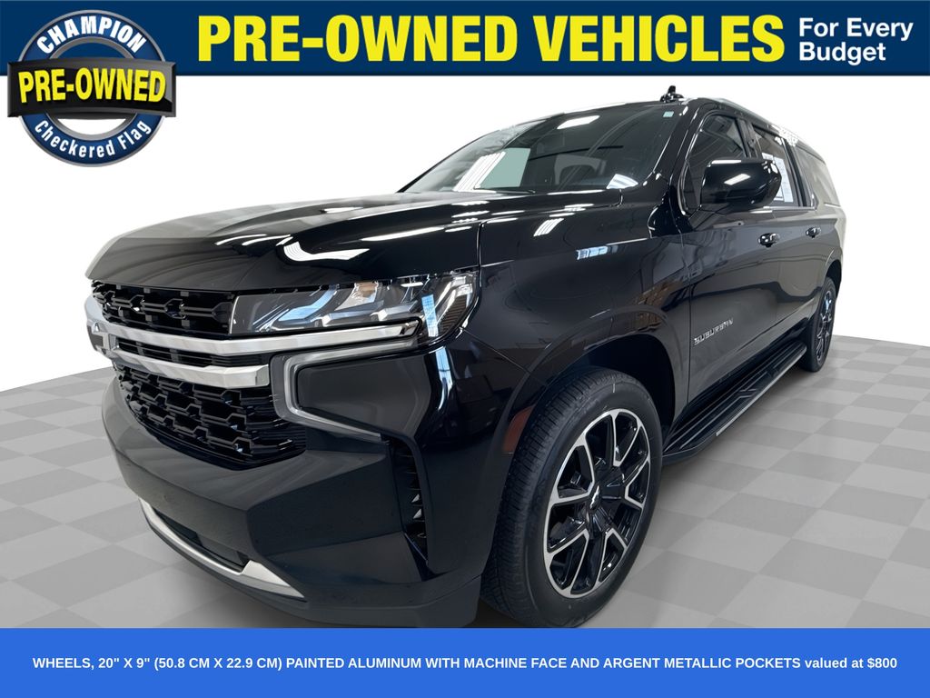 2023 Chevrolet Suburban LS's photo