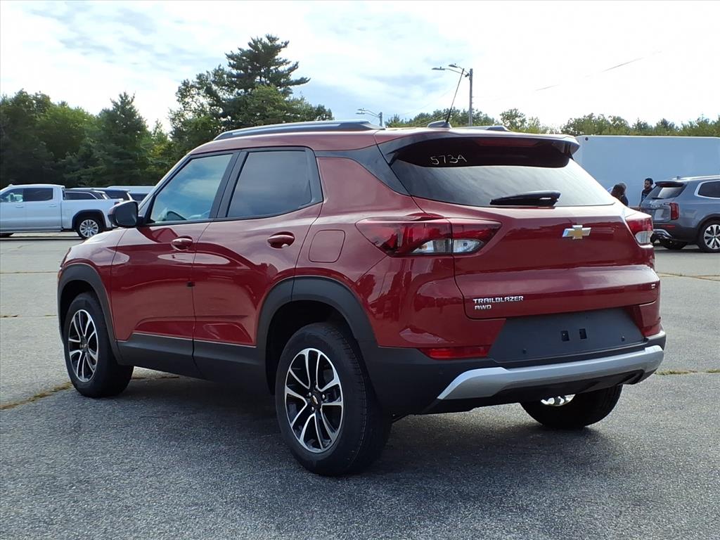 2026 Chevrolet Trailblazer LT photo 4