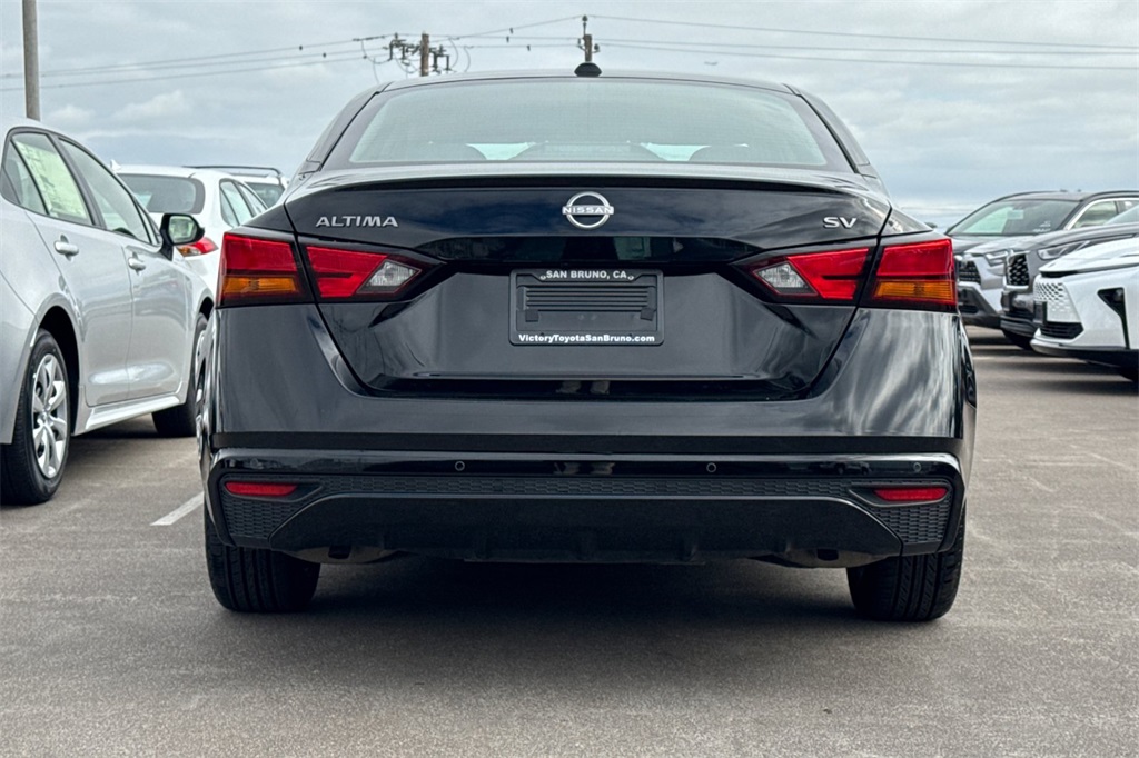 2024 Nissan Altima 2.5 SV photo 3