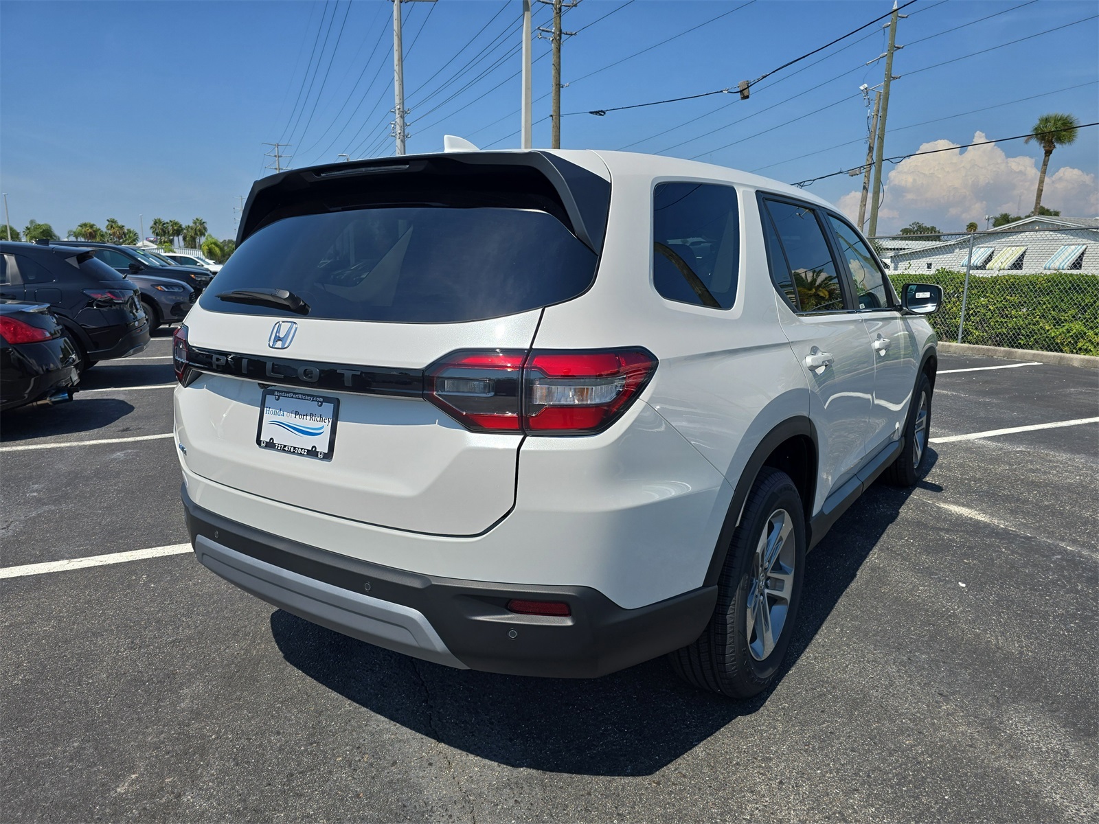 2025 Honda Pilot EX-L photo 3