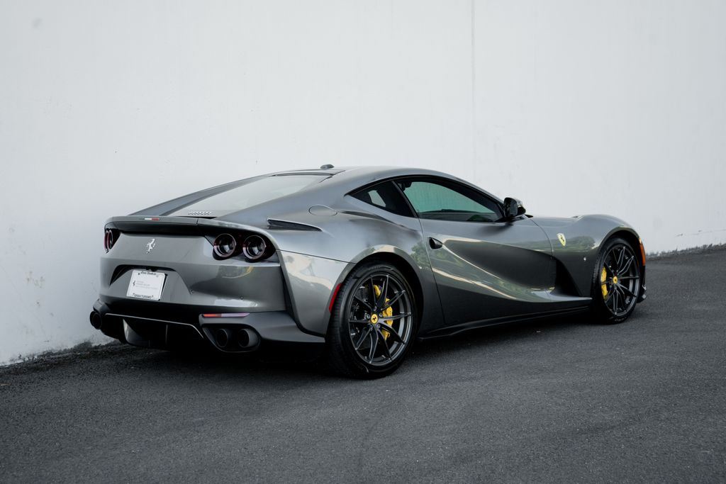 2018 Ferrari 812 Superfast photo 5