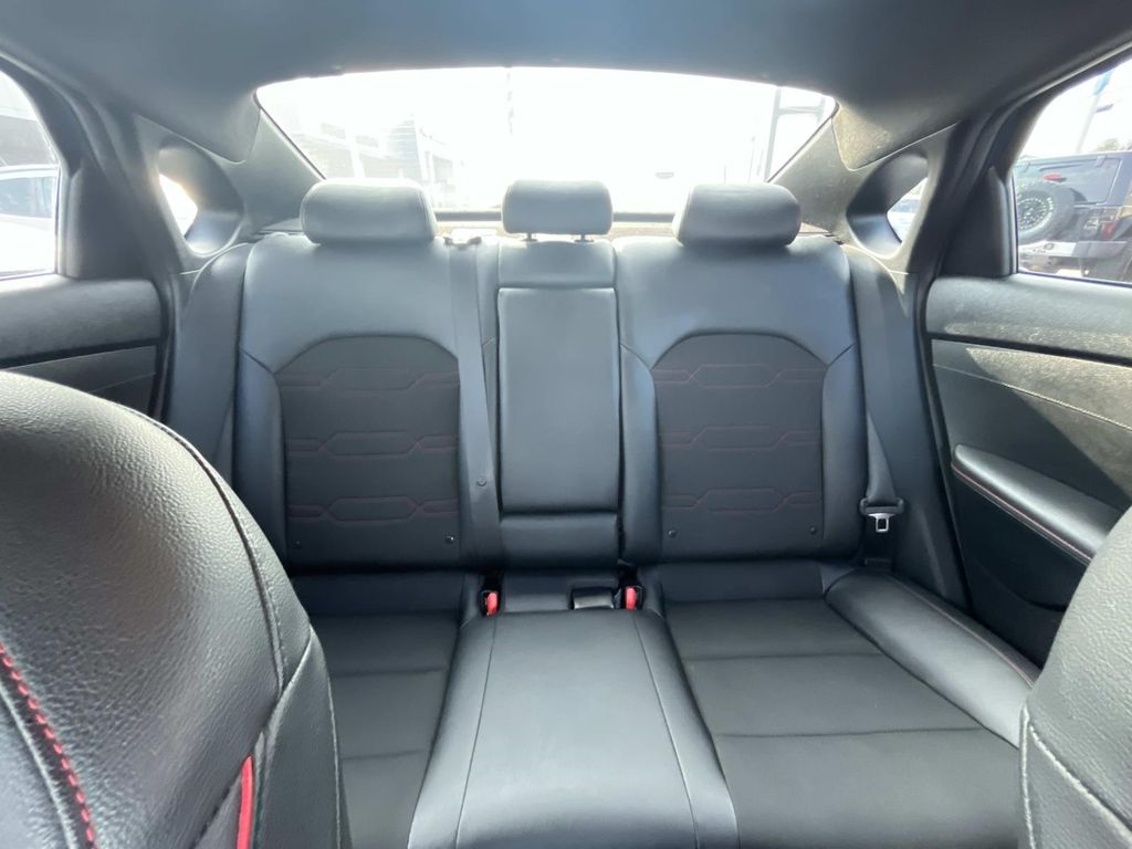 2023 Kia Forte GT photo 27