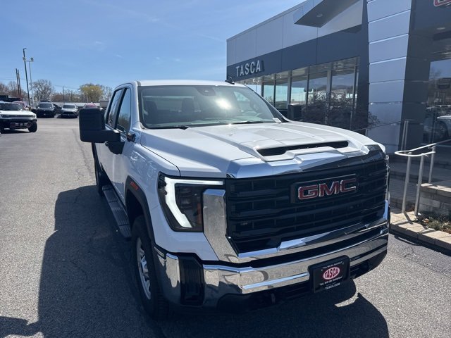 2024 GMC Sierra 2500HD Pro's photo