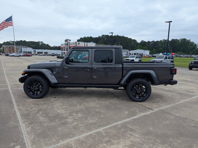 2025 Jeep Gladiator Sport photo 2