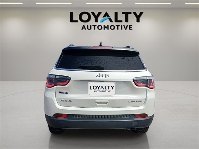 2020 Jeep Compass Limited photo 2