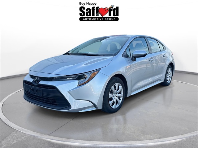 2024 Toyota Corolla LE's photo