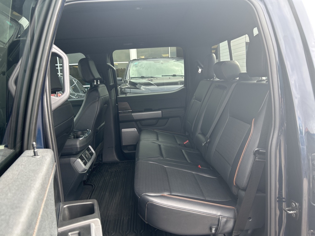 2024 Ford F-150 Lariat photo 12