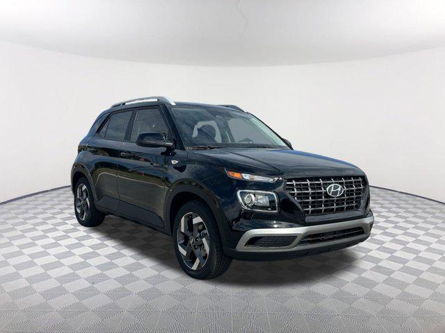 2026 Hyundai Venue SEL photo 3