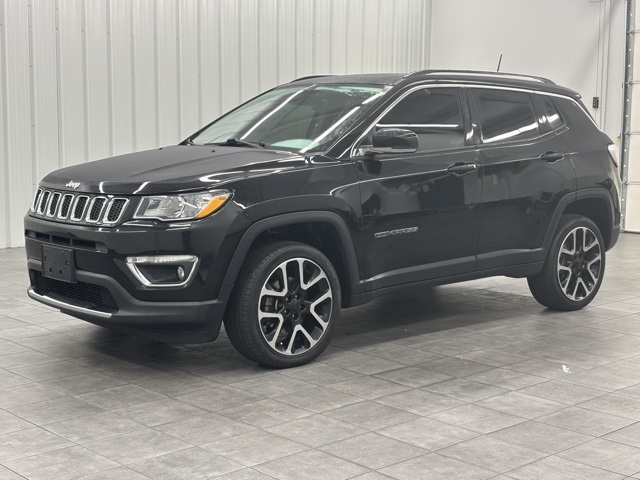 2017 Jeep Compass Limited photo 3