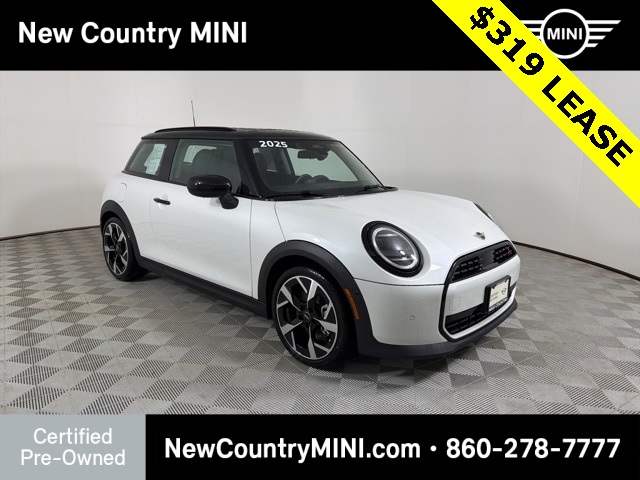 2025 MINI Hardtop 2 Door S's photo