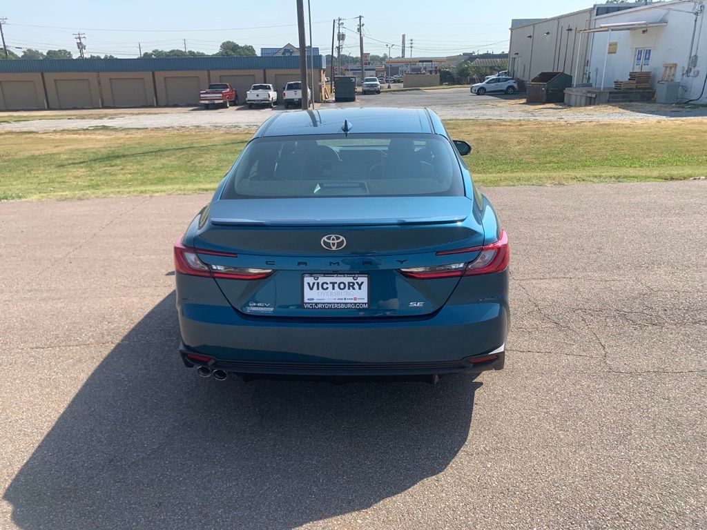 2026 Toyota Camry SE photo 6