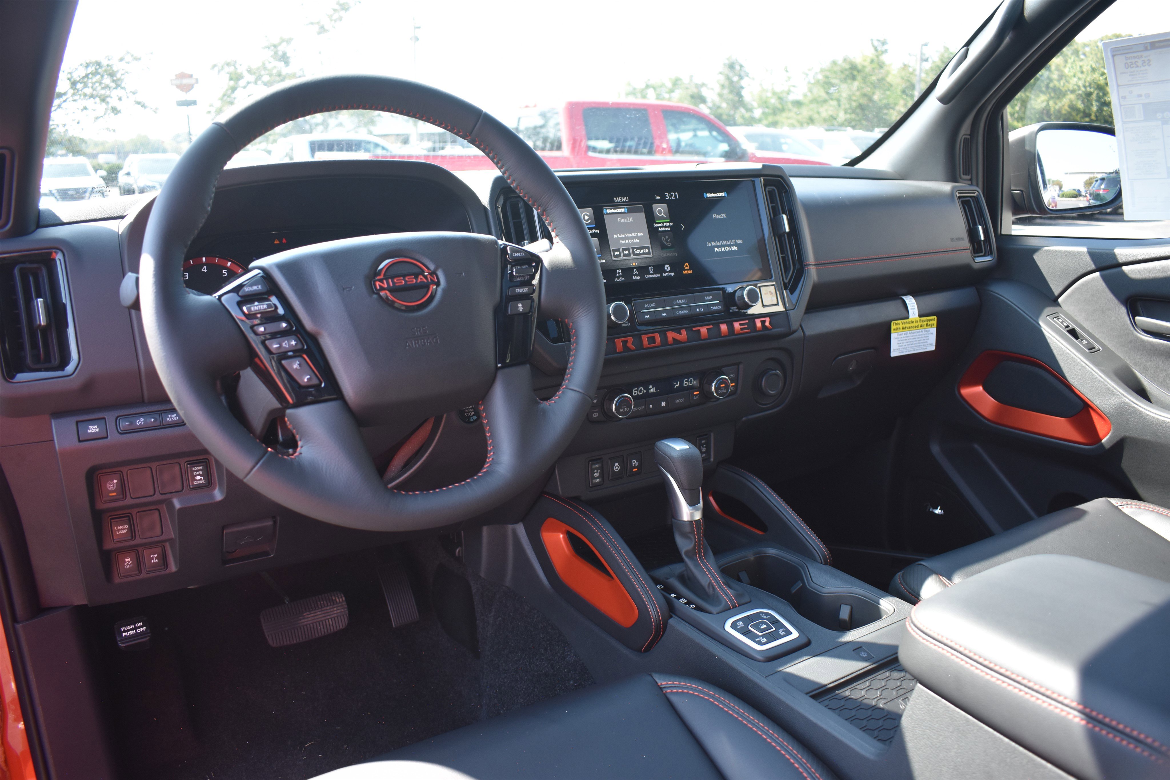 2026 Nissan Frontier Crew Cab PRO-4X photo 9