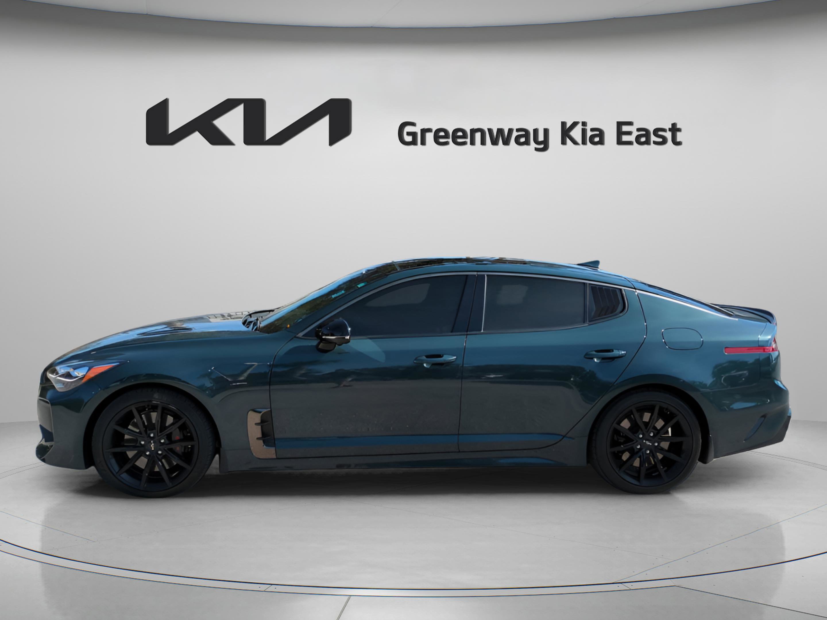 2023 Kia Stinger GT2 photo 4