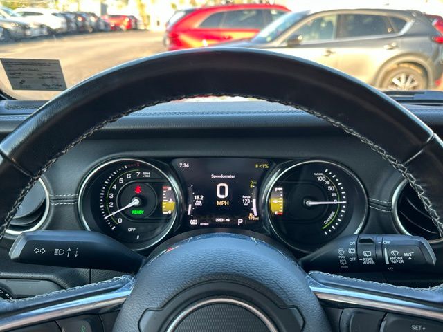 2022 Jeep Wrangler Unlimited Sahara 4xe photo 21