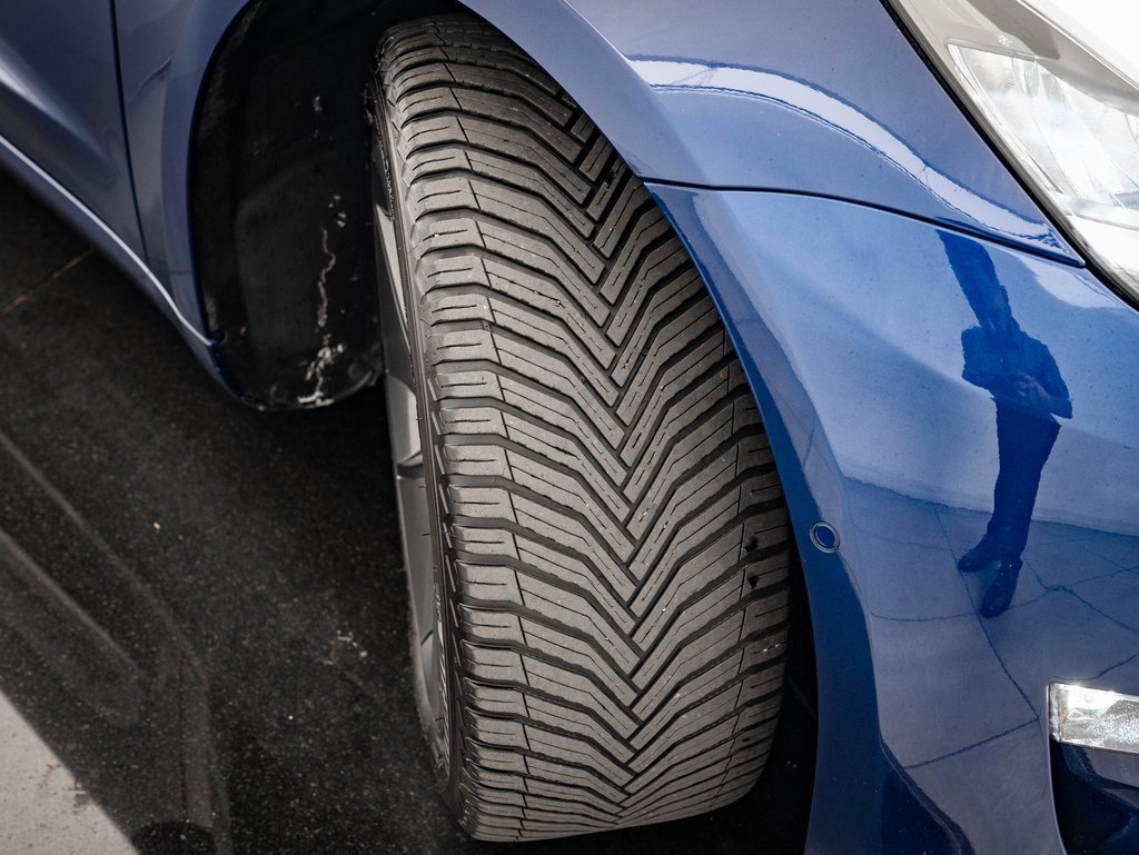 2021 Tesla Model 3 Long Range photo 30