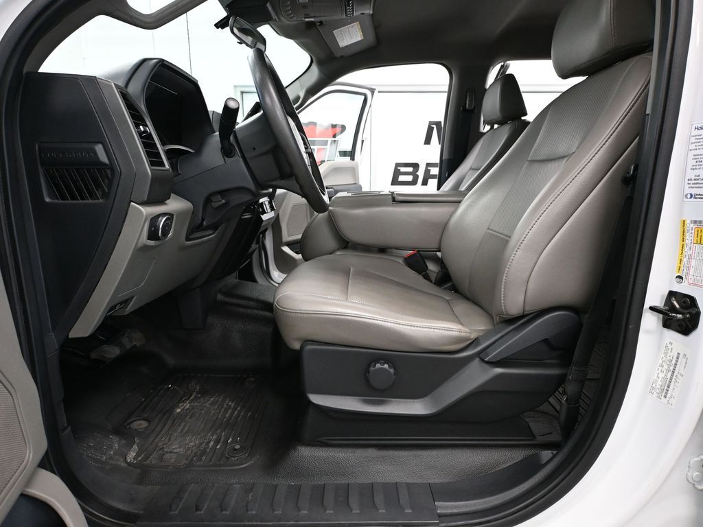 2022 Ford F-250 photo 15