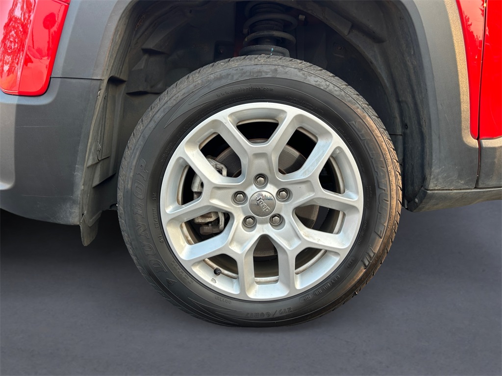 2018 Jeep Renegade Latitude North Edition photo 9