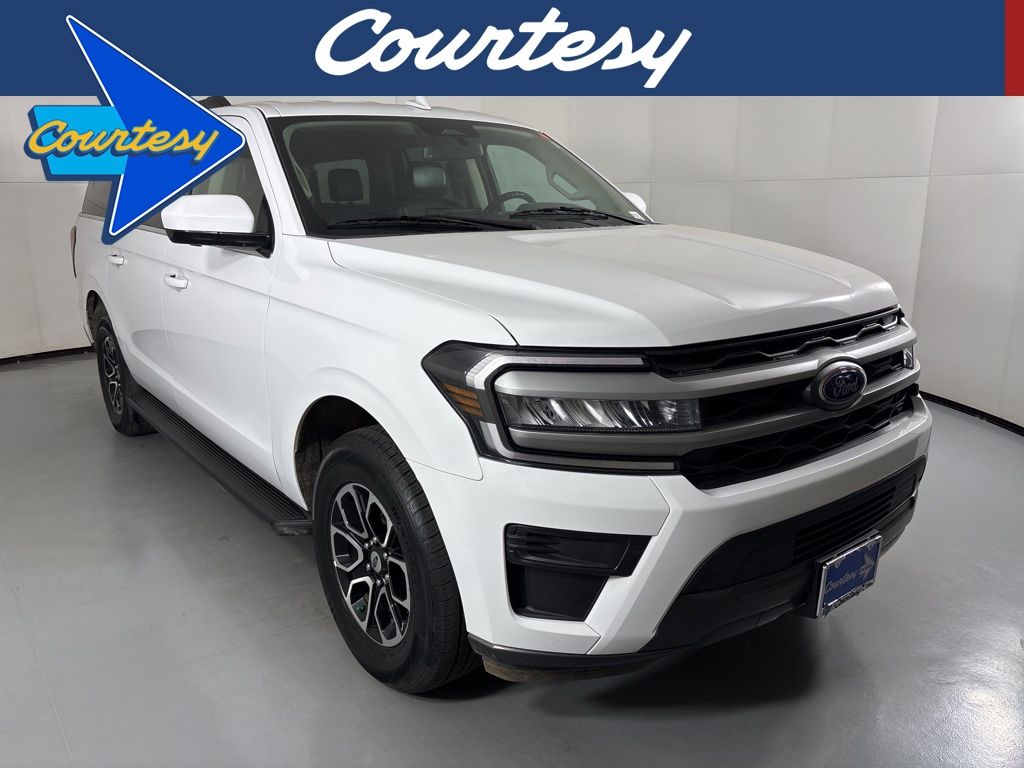 2024 Ford Expedition XLT's photo