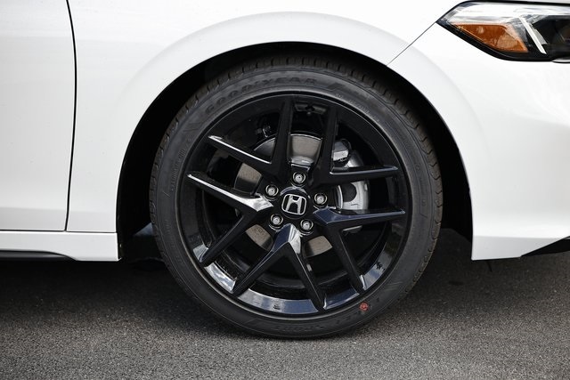 2026 Honda Civic Sport photo 11