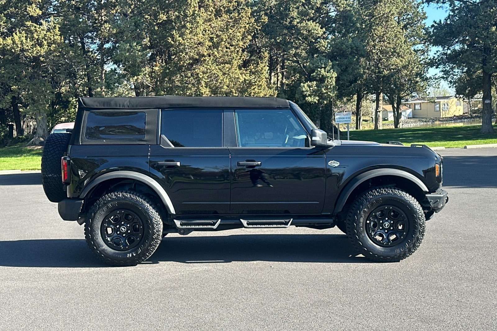 2024 Ford Bronco Wildtrak photo 3