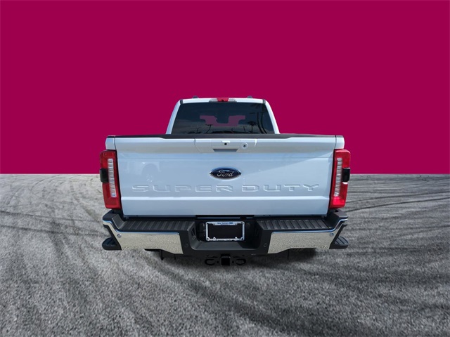 2026 Ford F-250 Lariat photo 4