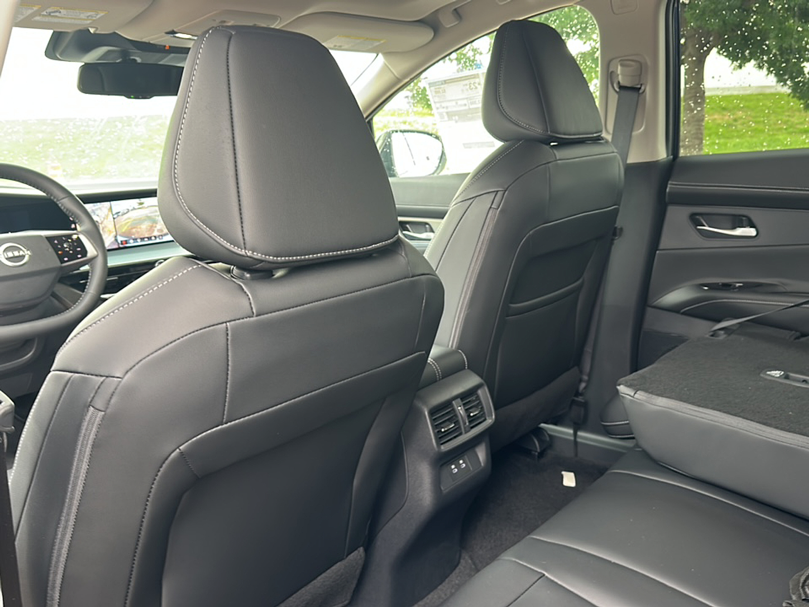 2025 Nissan Murano SL photo 5