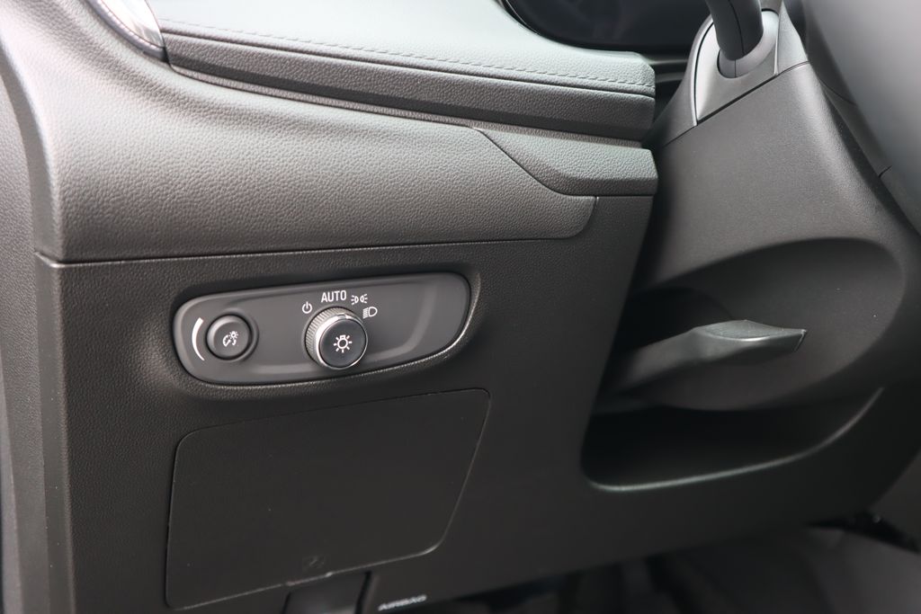 2024 Buick Encore GX Preferred photo 9
