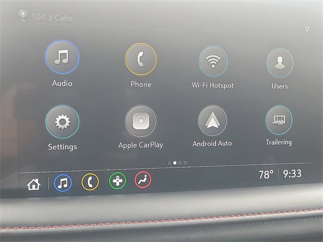 2021 Chevrolet Suburban RST photo 12