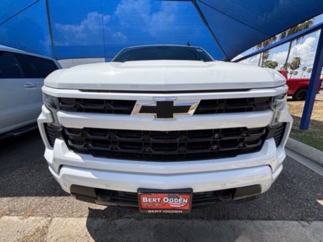 2026 Chevrolet Silverado 1500 RST photo 2