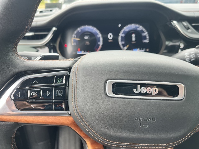 2024 Jeep Grand Cherokee L Summit photo 28