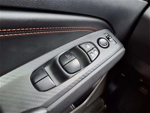2021 Nissan Altima 2.5 SR photo 23