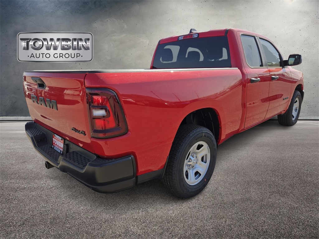 2025 Ram 1500 Tradesman photo 3