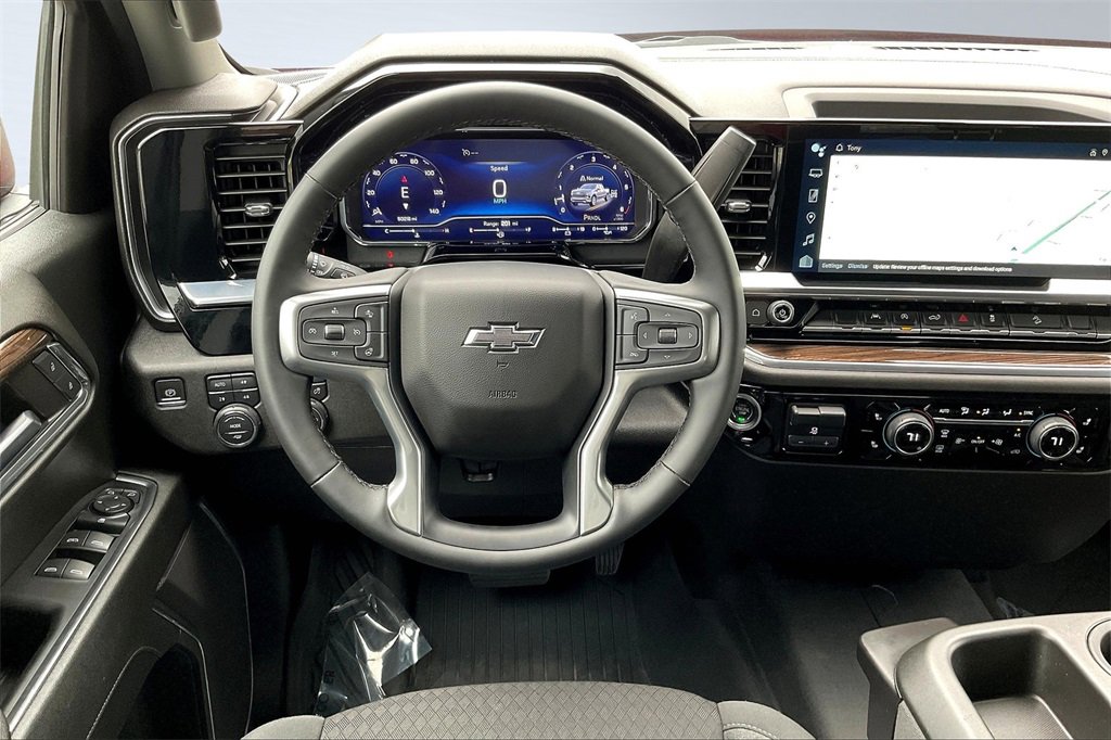 2024 Chevrolet Silverado 1500 RST photo 5